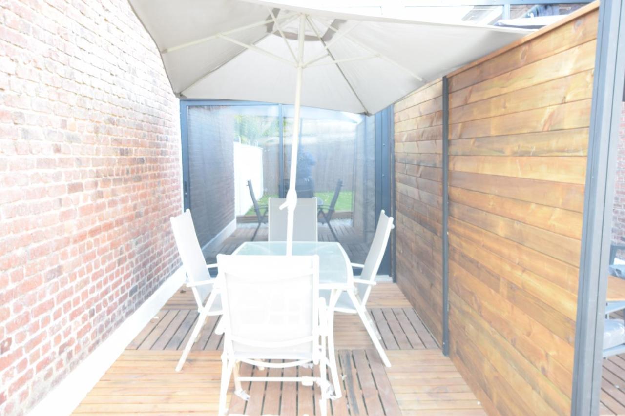 Hyper Centre Valenciennes - Wifi - Terrasse - Tramway - Lerelaisdodile2 Apartment Екстериор снимка