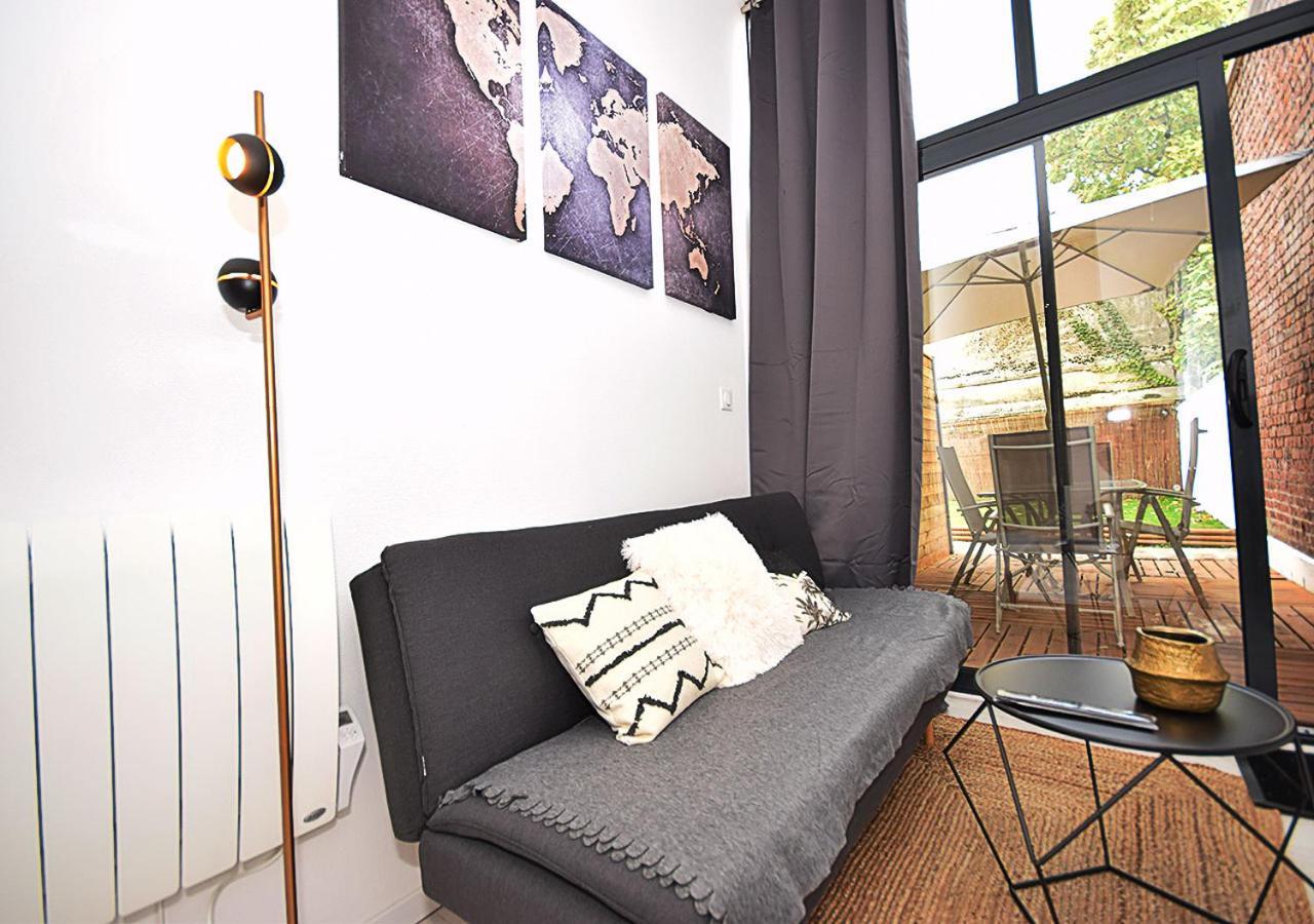 Hyper Centre Valenciennes - Wifi - Terrasse - Tramway - Lerelaisdodile2 Apartment Екстериор снимка
